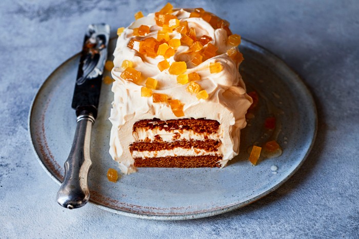 Rum and Ginger Cake Recipe with Salted Caramel